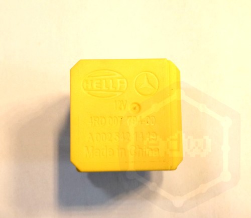 Mercedes yellow pin relay - pin, a