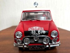 Kyosho 1:18 Morris Mini Cooper