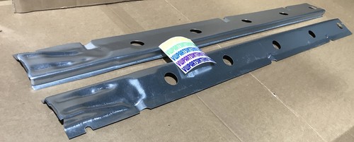 Left and right door sill - door, foot