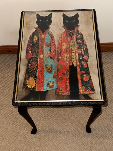 Hand painted decoupage side - hand,