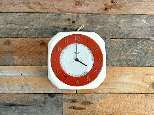 Mid century bakelite - mid,