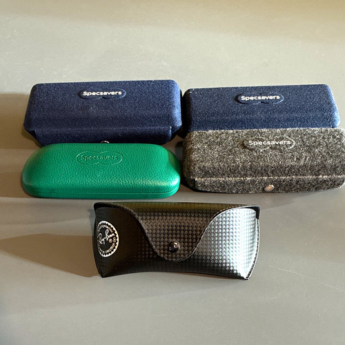 Specsavers hard snap - hard,