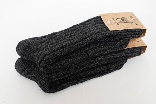 Pairs natural alpaca wool - of,