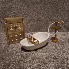 Sylvanian Families Old Hollow