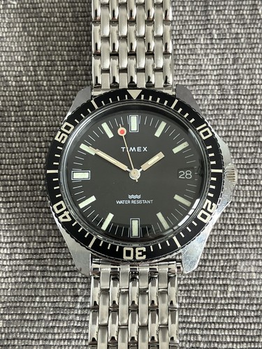 Vintage 1985 timex - 1985, red