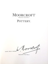 BOOK:MOORCROFT POTTERY: -