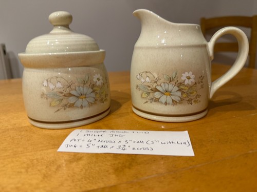 Vintage 70s royal doulton - royal,