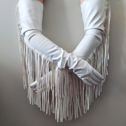 White leather gloves fringe - leather,