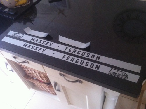 Massey ferguson 135 bonnet - 135,