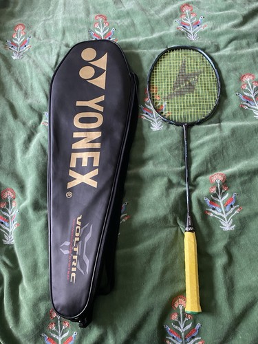 Yonex voltric force 3ug4 - z,