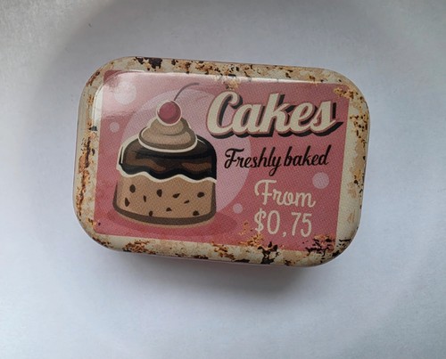Vintage style cakes - cakes, small