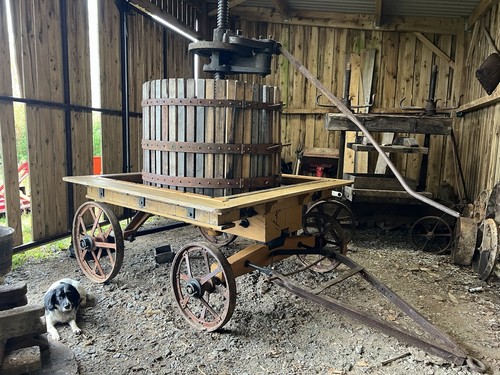 Vintage manual wooden metal - &,