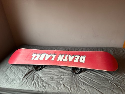 Quality death label snowboard - quality,