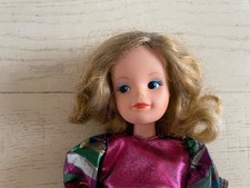 Pedigree Sindy doll | Smirky