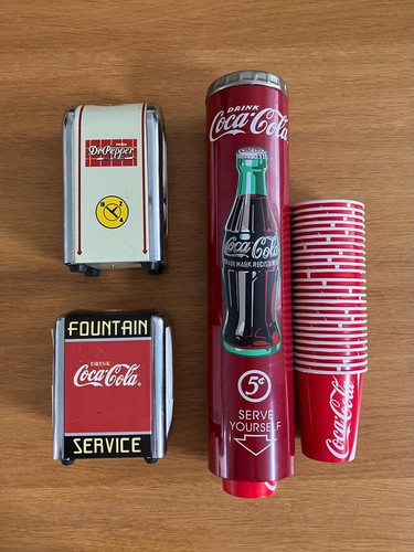 Coca cola cup - /, napkin
