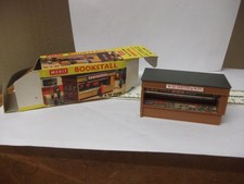 MERIT RAILWAY ACCESSORIES - VERY GOOD BOX - BOOKSTALL - EXCELLENT CONDITION