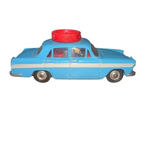 Corgi toys austin a60 - austin, driving