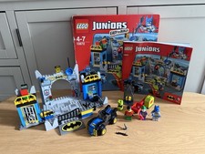 LEGO Juniors Batman Defend the