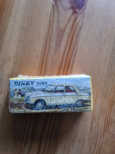 Dinky toys 510 204 peugeot - 510,