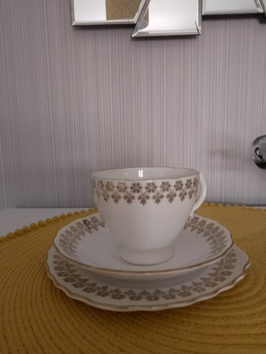 Royal vale bone - royal, china