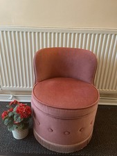 VINTAGE RETRO PINK VELVET SHERBORNE STYLE TUB CHAIR BEDROOM SEAT BUTTON DECOR