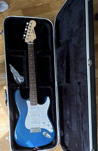 Vester stratocaster 1992 - vester, blue