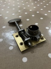 Double Bass Hat Peg Tuner