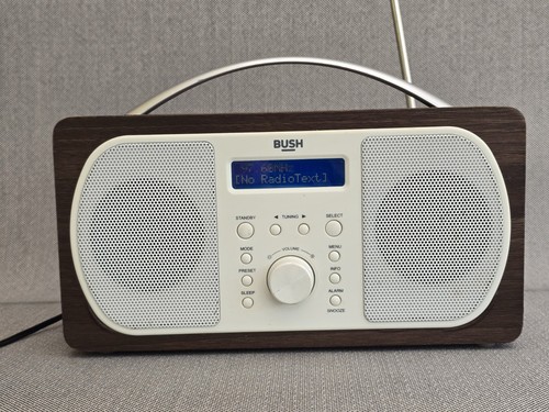 Bush 3313 portable fm - bush, ne-3313