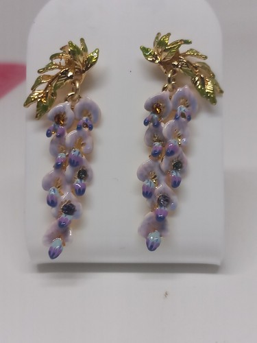 Les nereides wisteria drop - les,