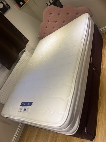 Double bed with silent - bed,