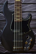 Yamaha Electric Bass Black
