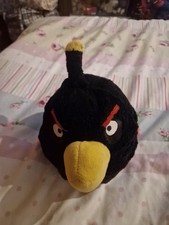 Angry Birds Bomb The Black