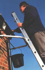 Adjustable Ladder Stay - Stand
