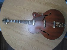 Jay Turser JT-143 Archtop Jazz