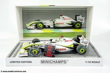 Minichamps - 1:18 Brawn GP BGP001 No.22 Jenson Button World Champion Brazilia...