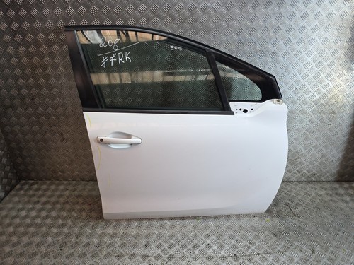 2015 peugeot 208 front door - peugeot,