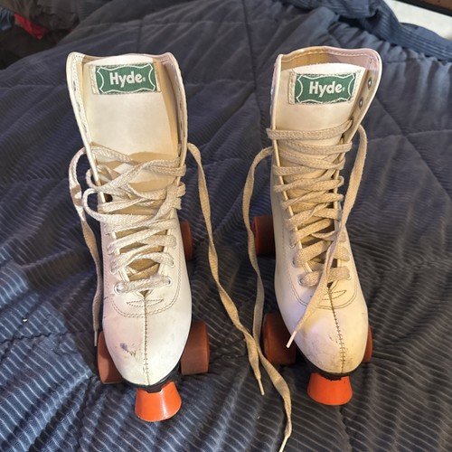 Retro hyde roller skates - retro,