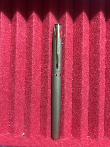 Parker latitude brown gold - latitude,