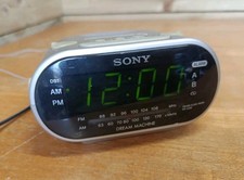 Sony ICF-C318 FM/AM Clock