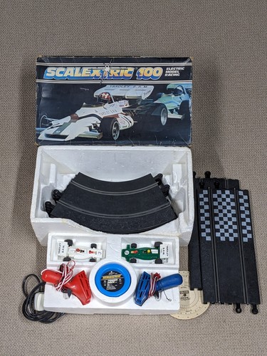 Scalextric 100 set 1970s - scalextric, f1