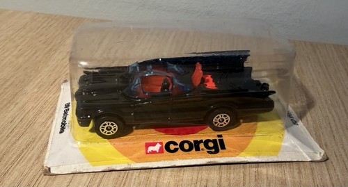 Corgi juniors batmobile - 69,