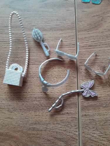 Barbie bundle accessories - bundle,