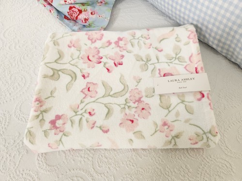 Nwt laura ashley shabby chic - nwt,