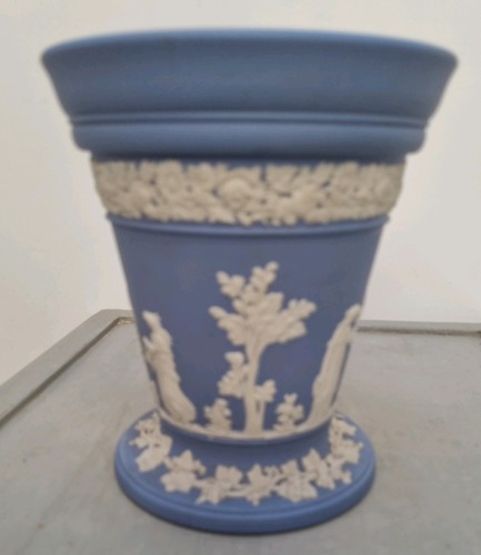 Wedgewood blue jasperware - blue,