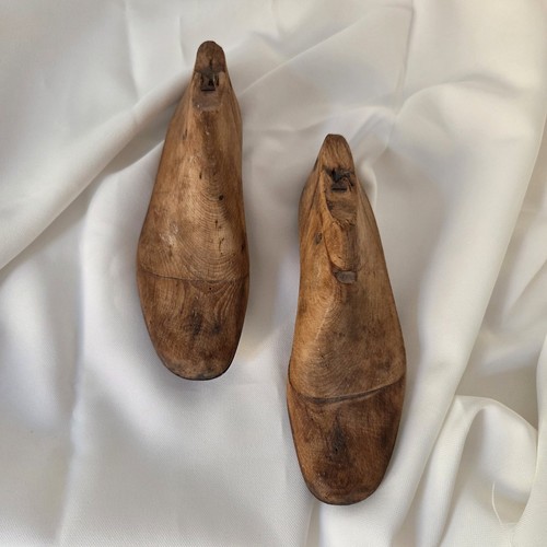 Vtg wooden shoe last - wooden,