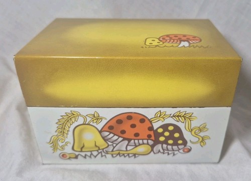 Vtg 1970s merry mushroom tin - merry,