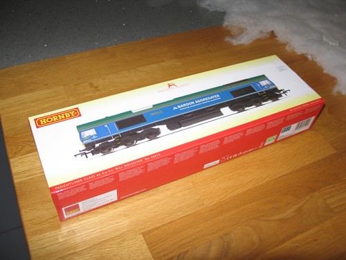 Hornby r30024 freightliner - hornby,