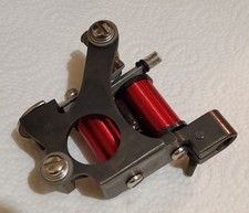 Tattoo Machine. ( Not Cain / Ciferri )