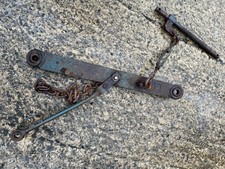 kubota B7100 tractor lift arm