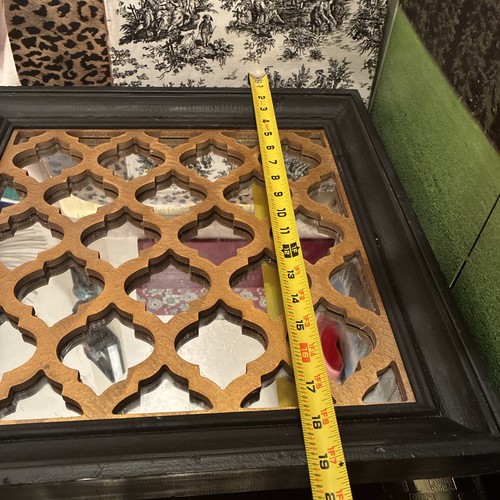 Moroccan style lattice accent